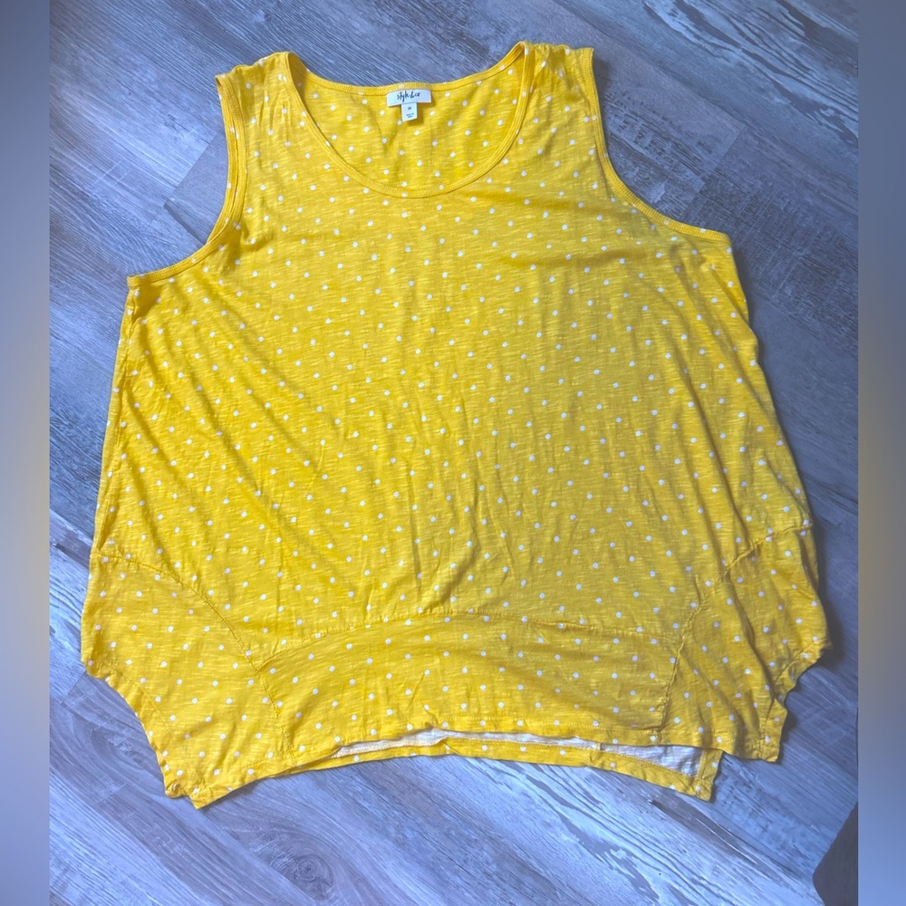 NWOT Style & Co yellow white polka dot tank